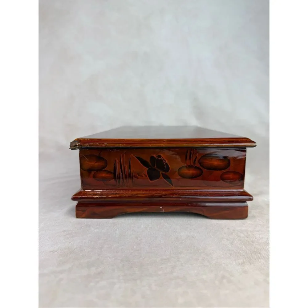 Vintage Chinese Lacquered Wood Vanity Jewelry Box w/ Mirror READ